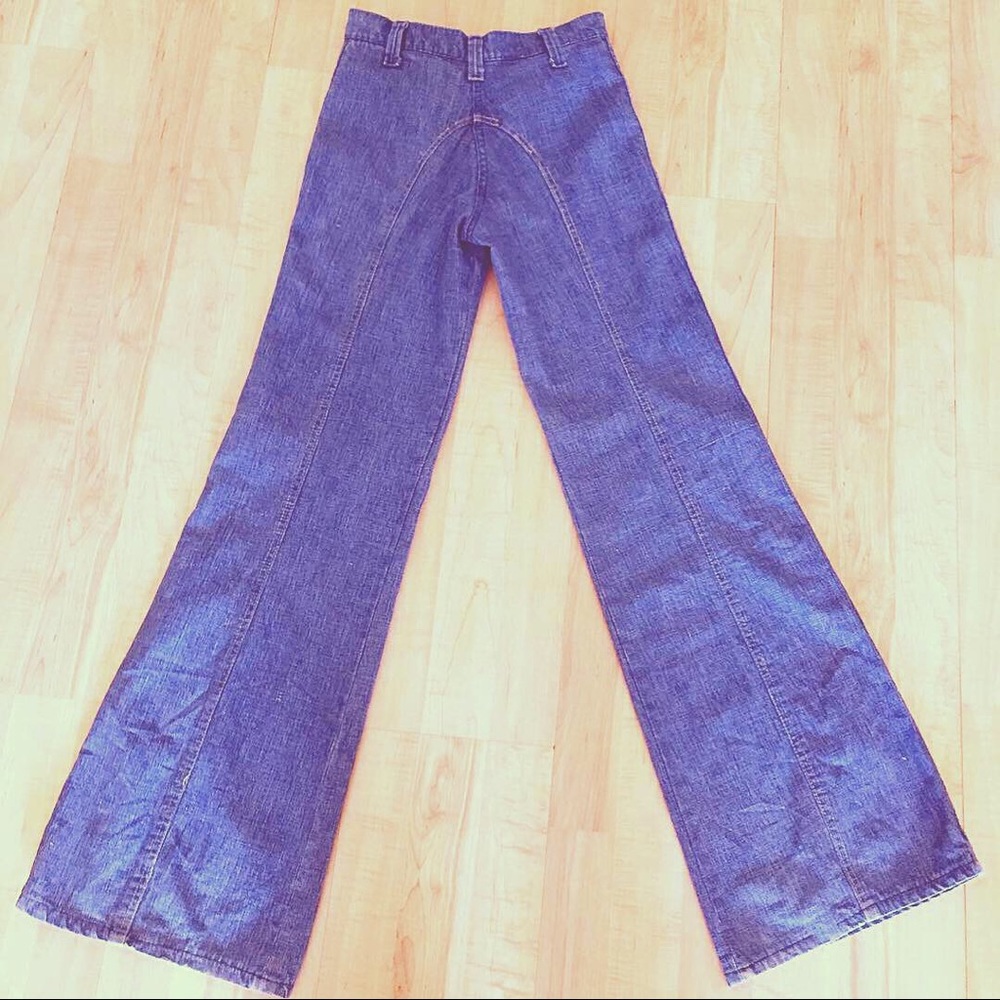 VTG 70s Classic Bell Bottom Jeans